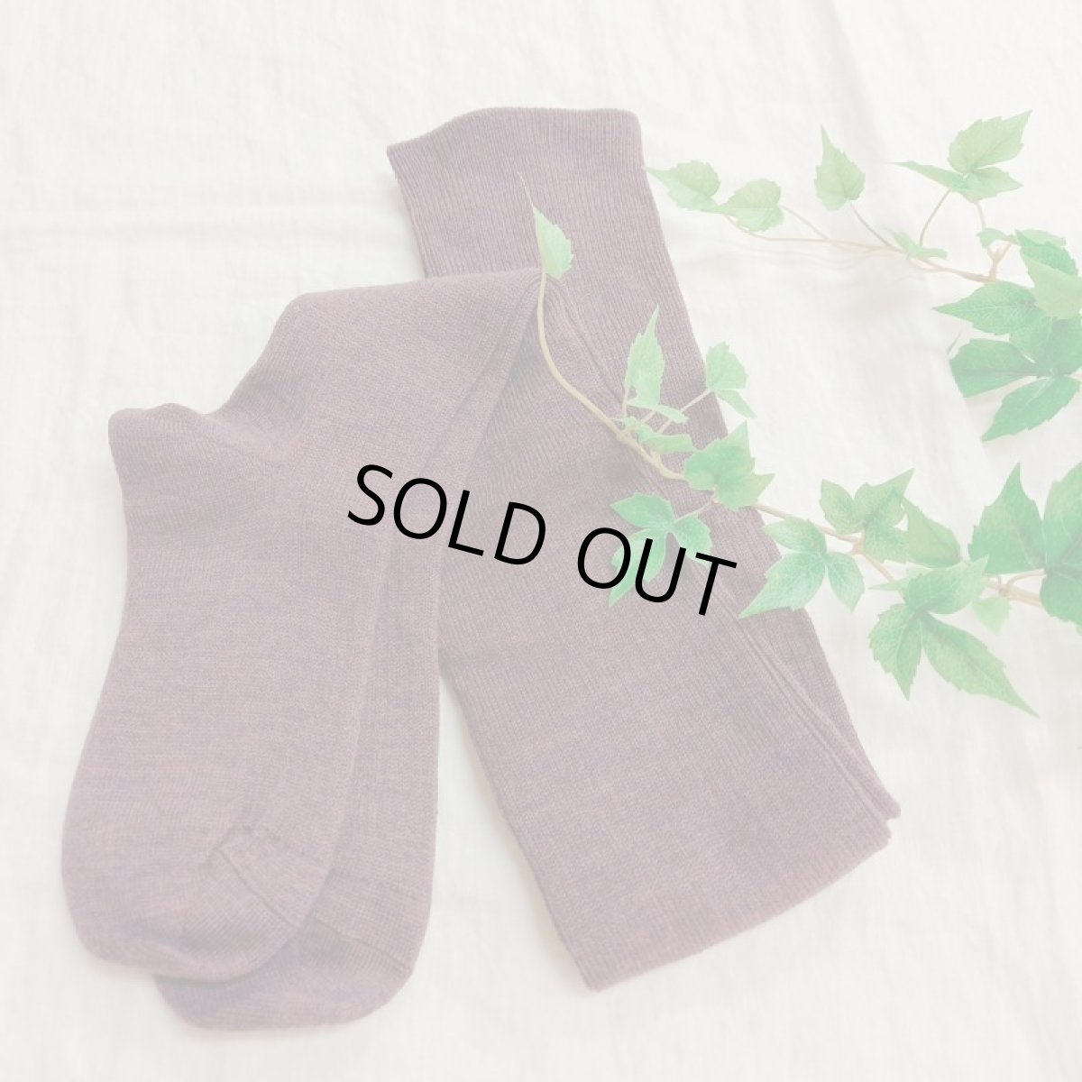 画像2: Humming bird ウールオーバーニーソックス パープル (2)