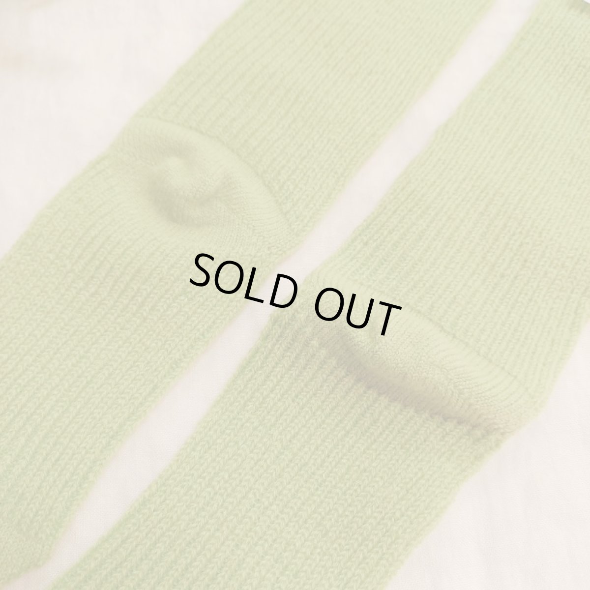 画像2: Humming bird メリノウール アーチフィット 無地ハイソックス 若草 (2)