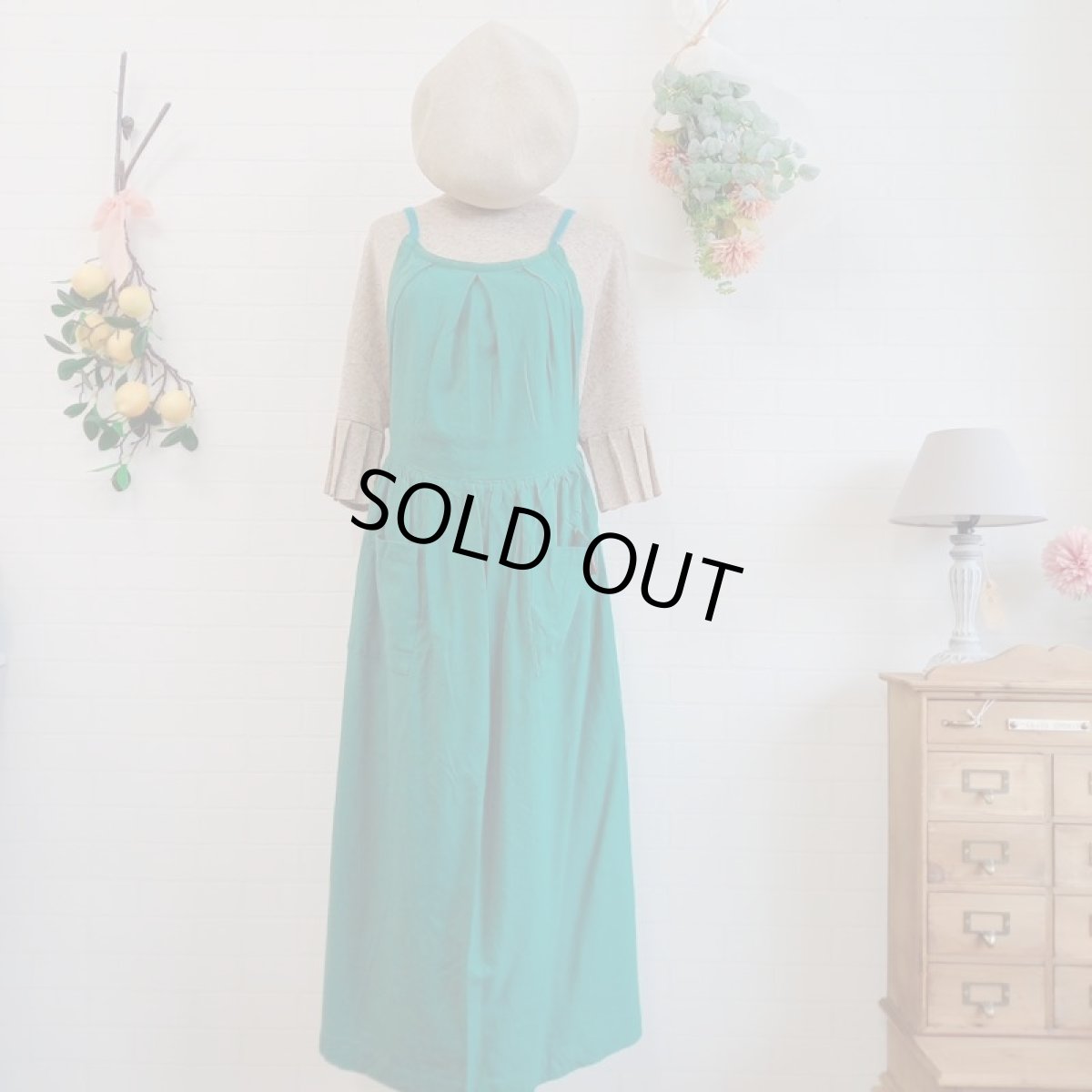 画像3: kukugoto 綿麻ギャザーエプロンワンピース　ダークグリーン　73188 (3)