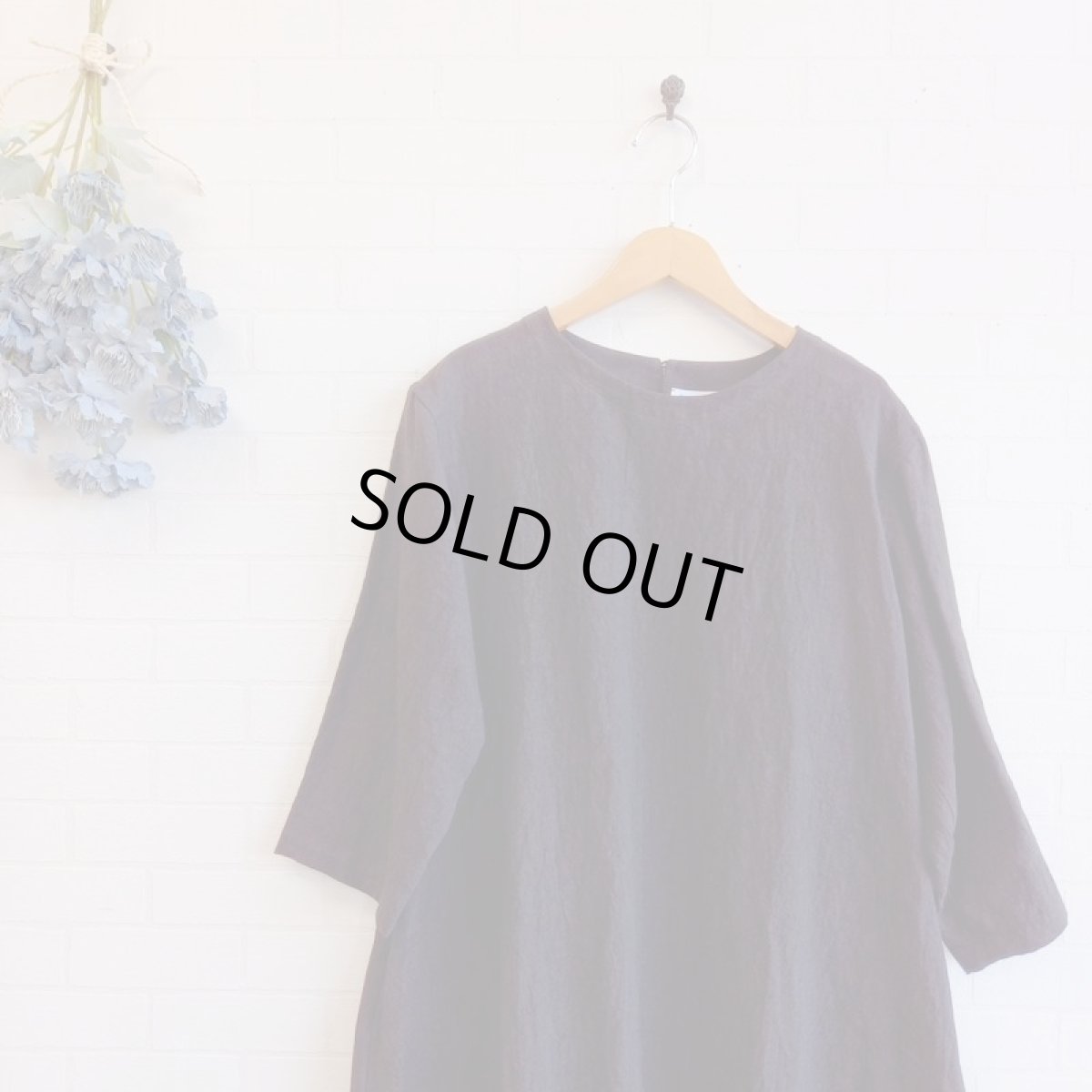 画像2: CHISHIRO フレアワンピース ブラック (2)