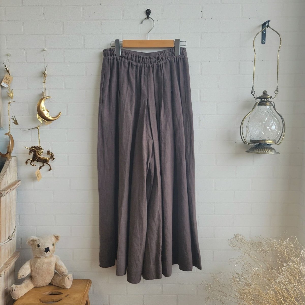 画像10: Humming bird　　フレンチリネンタックキュロットパンツ (10)