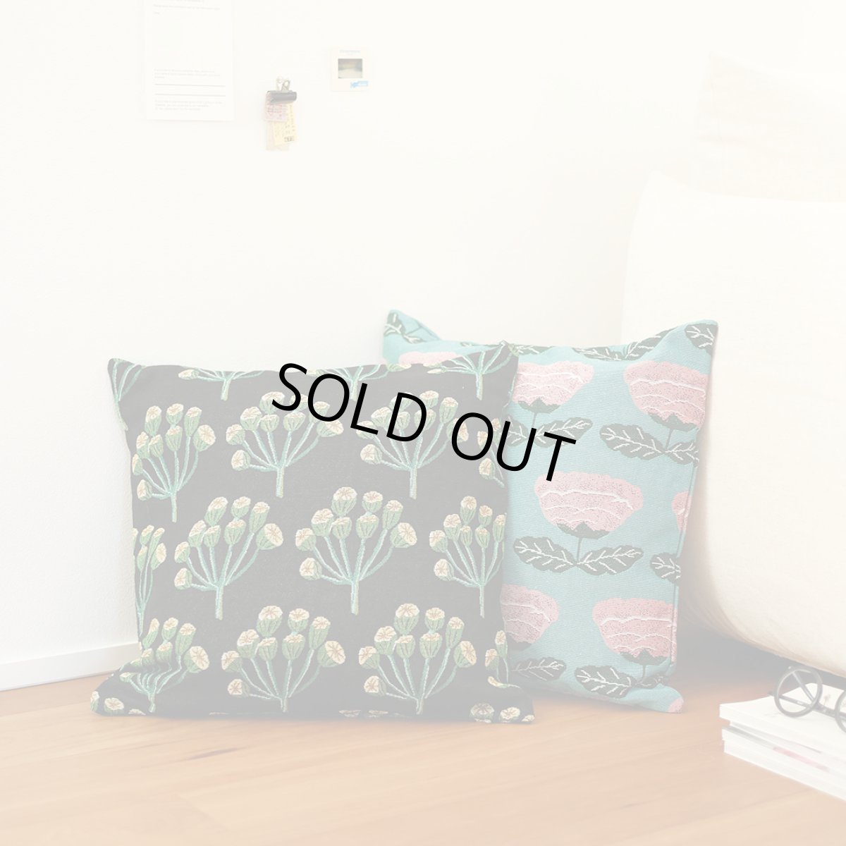 画像2: 松尾ミユキ Cushion cover Flowers  MM495 (2)