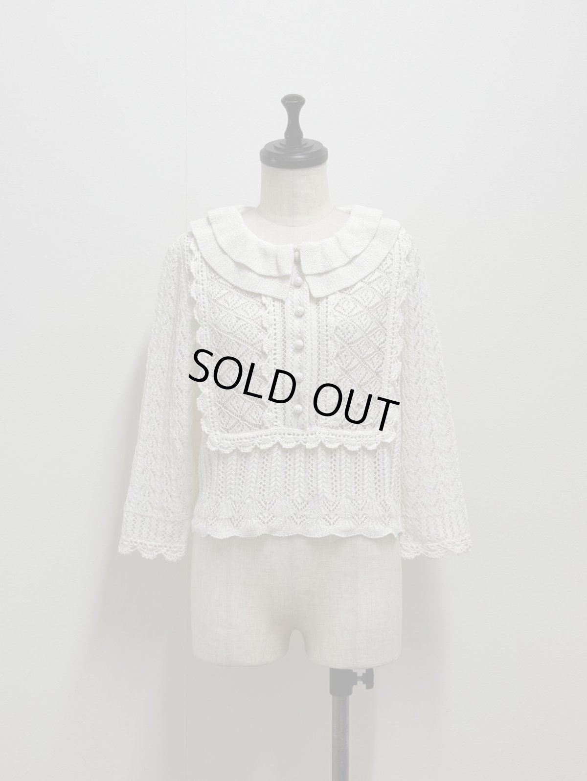 画像1: 【6月上旬〜6月中旬】かぎ針スワンフリルポロ（M）5120030 ※数量限定商品 (1)