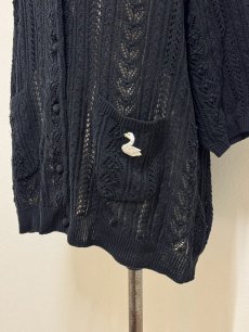 画像11: 【6月上旬〜6月中旬】かぎ針スワンフリルカーデ（M）5120010 ※数量限定商品 (11)
