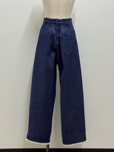 画像5: 【10月中旬〜10月下旬】リボンチャームデニムパンツ（M）5145030 (5)