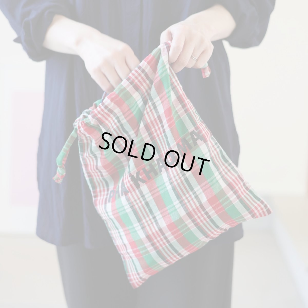 画像7: PHA KHAO MA Drawstring bag RD×GR (7)