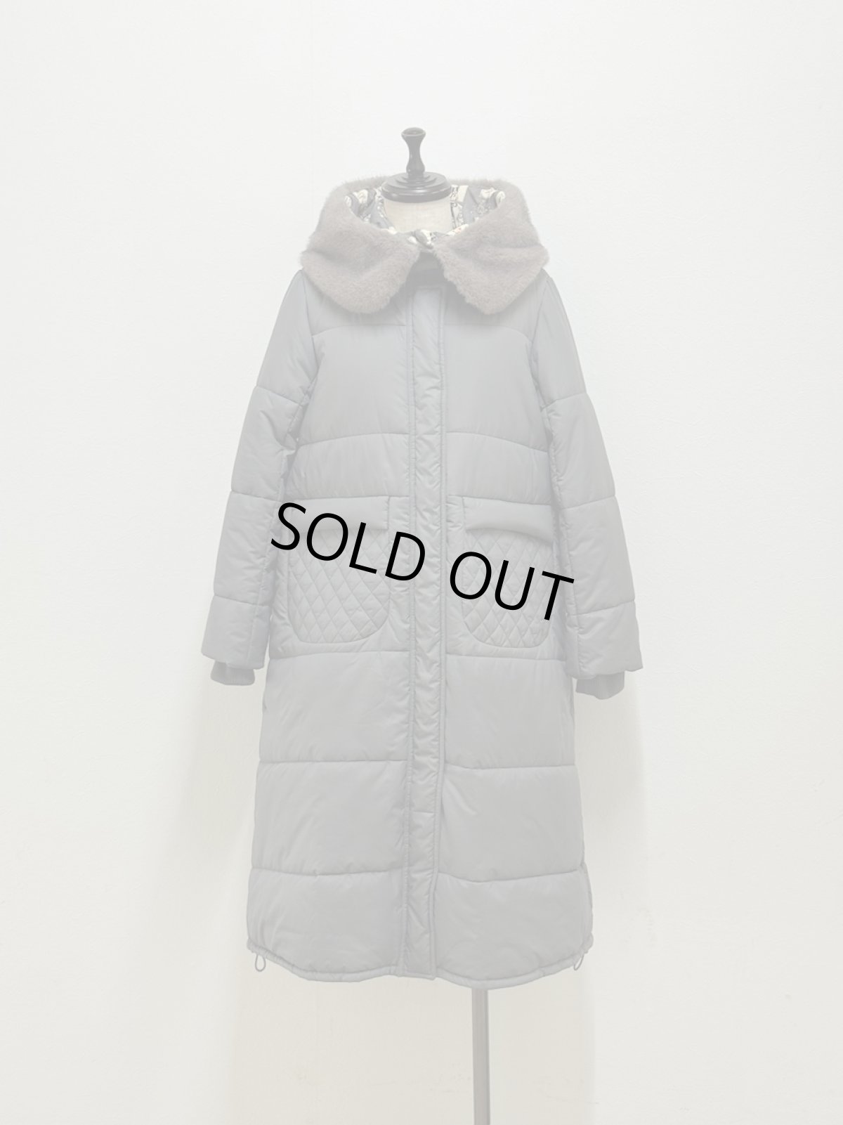 画像23: 【12月上旬〜12月中旬】ぷくぷくテキスタイルリバーロングコート（3L）5695160 (23)