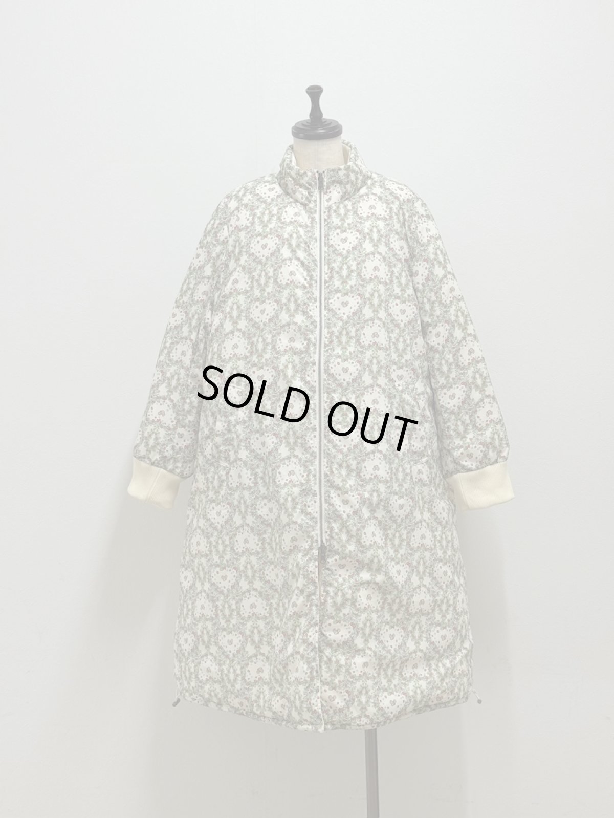 画像7: 【12月上旬〜12月中旬】ぷくぷくテキスタイルリバーロングコート（3L）5695160 (7)