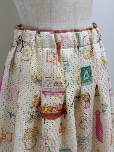 画像3: 【12月下旬〜1月中旬】レーシー丈長スッキリスカート(M)6160060 (3)