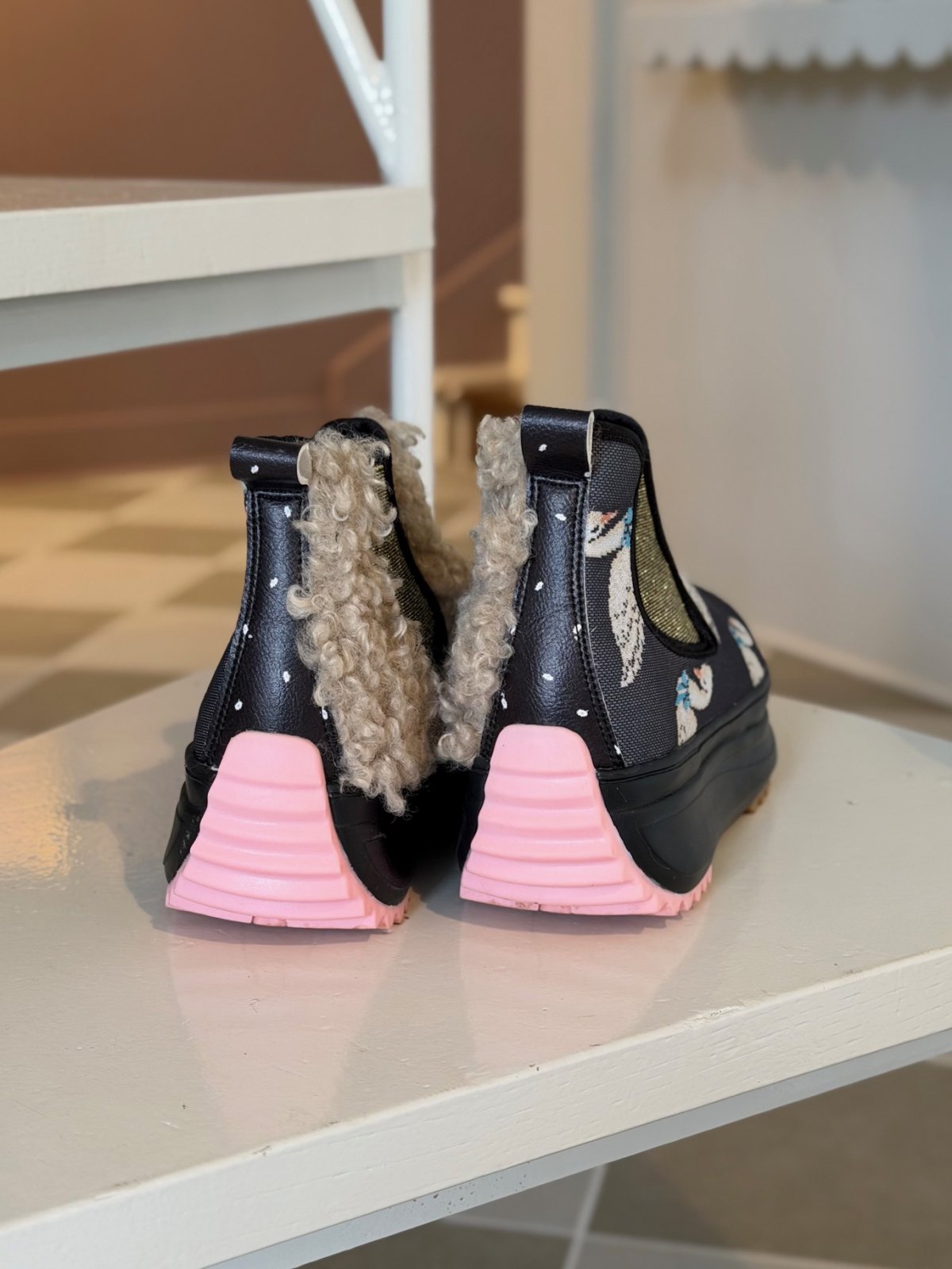 画像3: 【1月下旬〜2月上旬】Swanショートブーツ 6100040 (3)