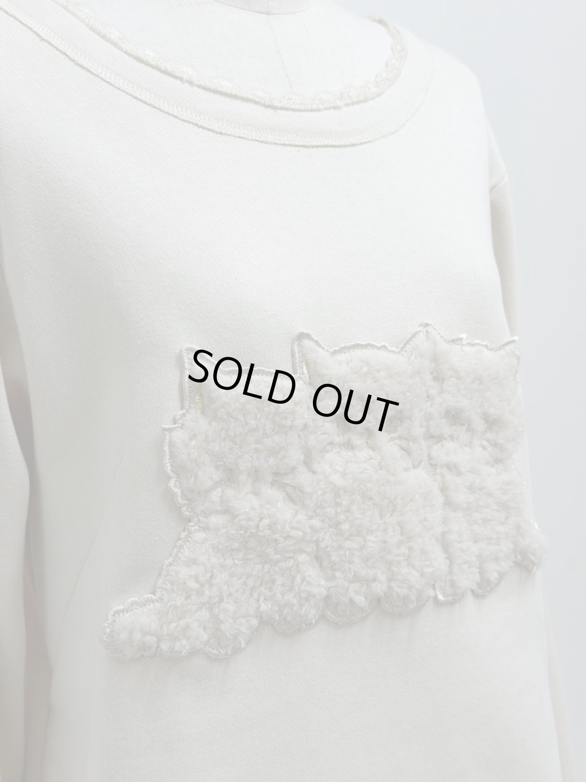 画像2: 【1月中旬〜1月下旬】Kittyプルオーバー（M）6180010 (2)