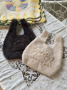 画像1: 【12月下旬〜1月中旬】Kitty bag(F)6100010 (1)