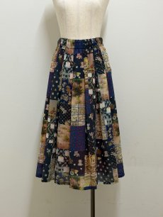 画像6: 【12月中旬〜12月下旬】テキスタイル丈長スカート(M)6160090 (6)