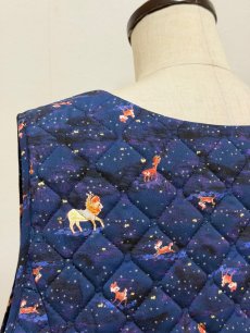 画像11: 【1月中旬〜1月下旬】草原のライオン キルトベスト(M) 6190010 (11)