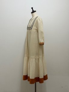 画像4: 【5月中旬〜5月下旬】Honeyワンピース（3L） 6610120　※数量限定 (4)