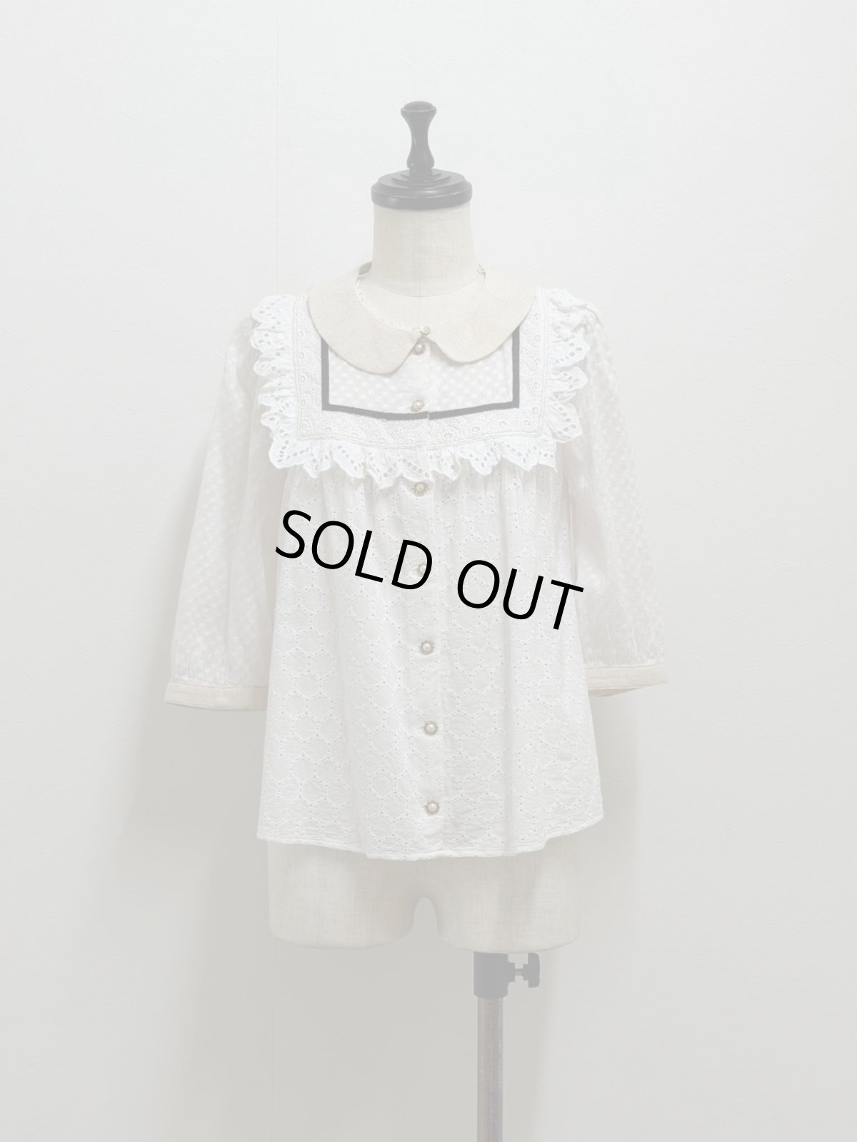 画像2: 【5月中旬〜5月下旬】Honeyブラウス（3L） 6670020　※数量限定 (2)