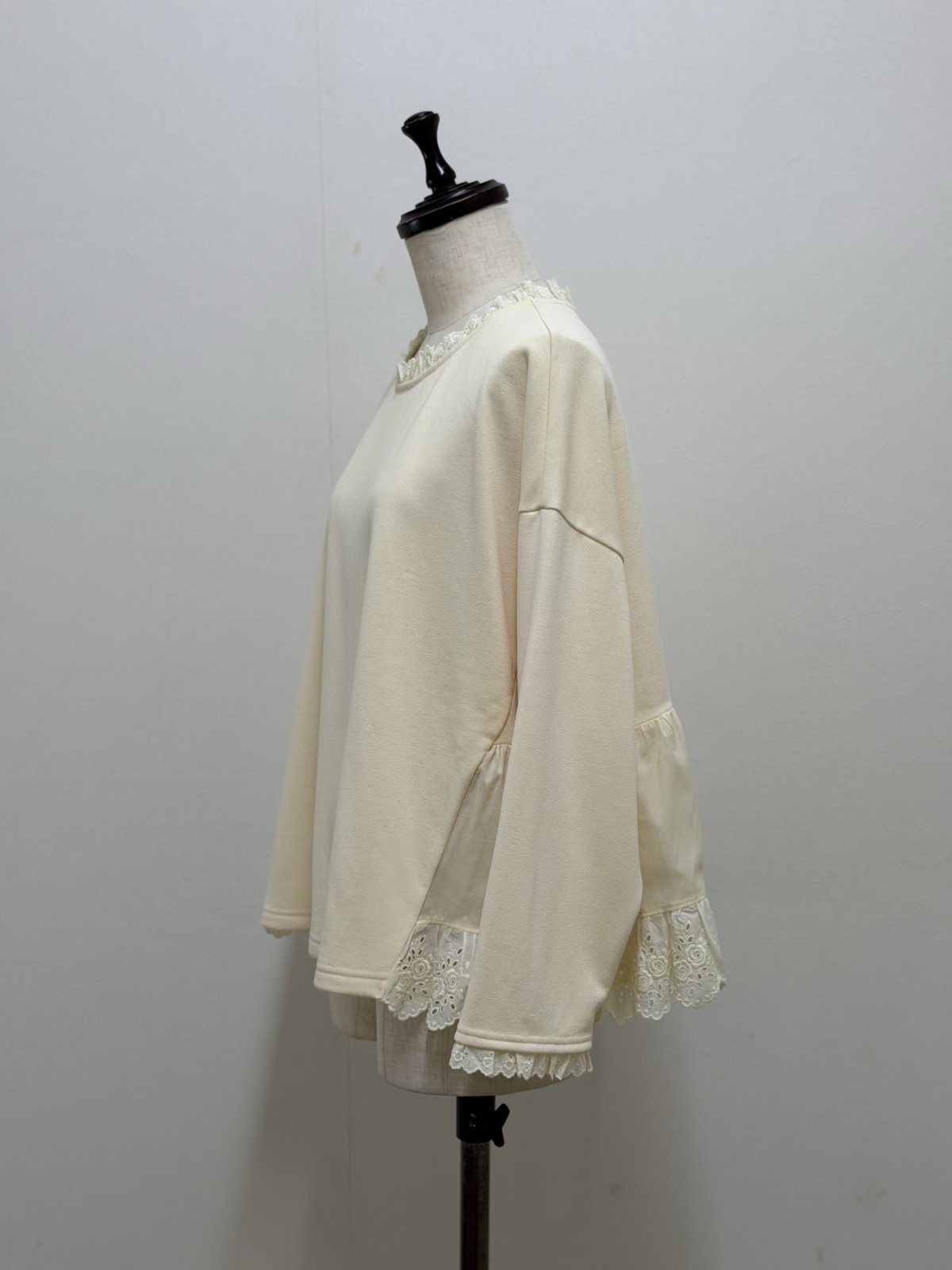 画像4: 【2月中旬〜2月下旬】レーシースエットプルオーバー（3L）6680100 (4)