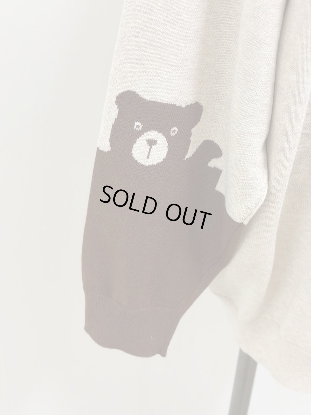 画像6: 【3月下旬〜4月上旬】シルエットたっぷりVカーデ（M）6120010 (6)