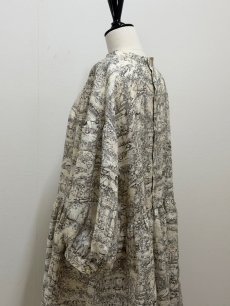 画像16: 【5月中旬〜5月下旬】スーちゃんジャーニーリネンワンピース（M） 6110230 (16)