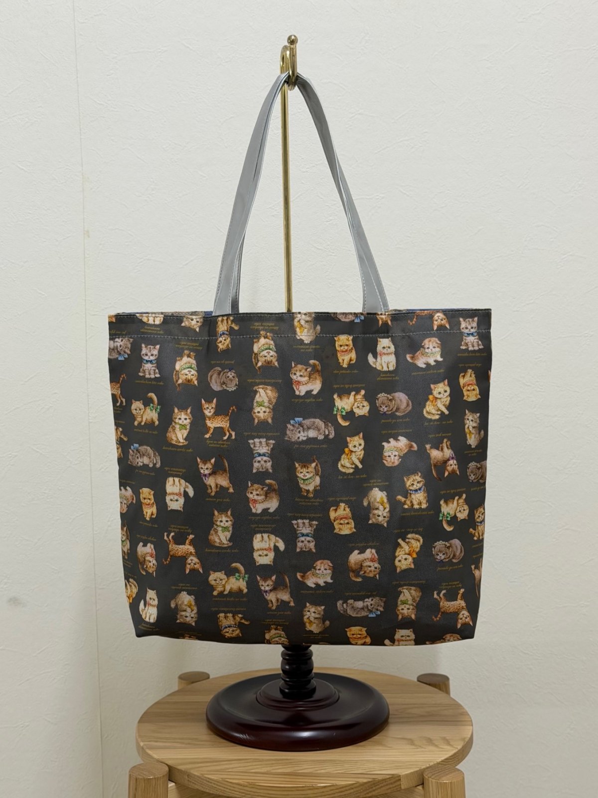 画像1: 【5月中旬〜5月下旬】テキスタイルリバートート　6110210 (1)