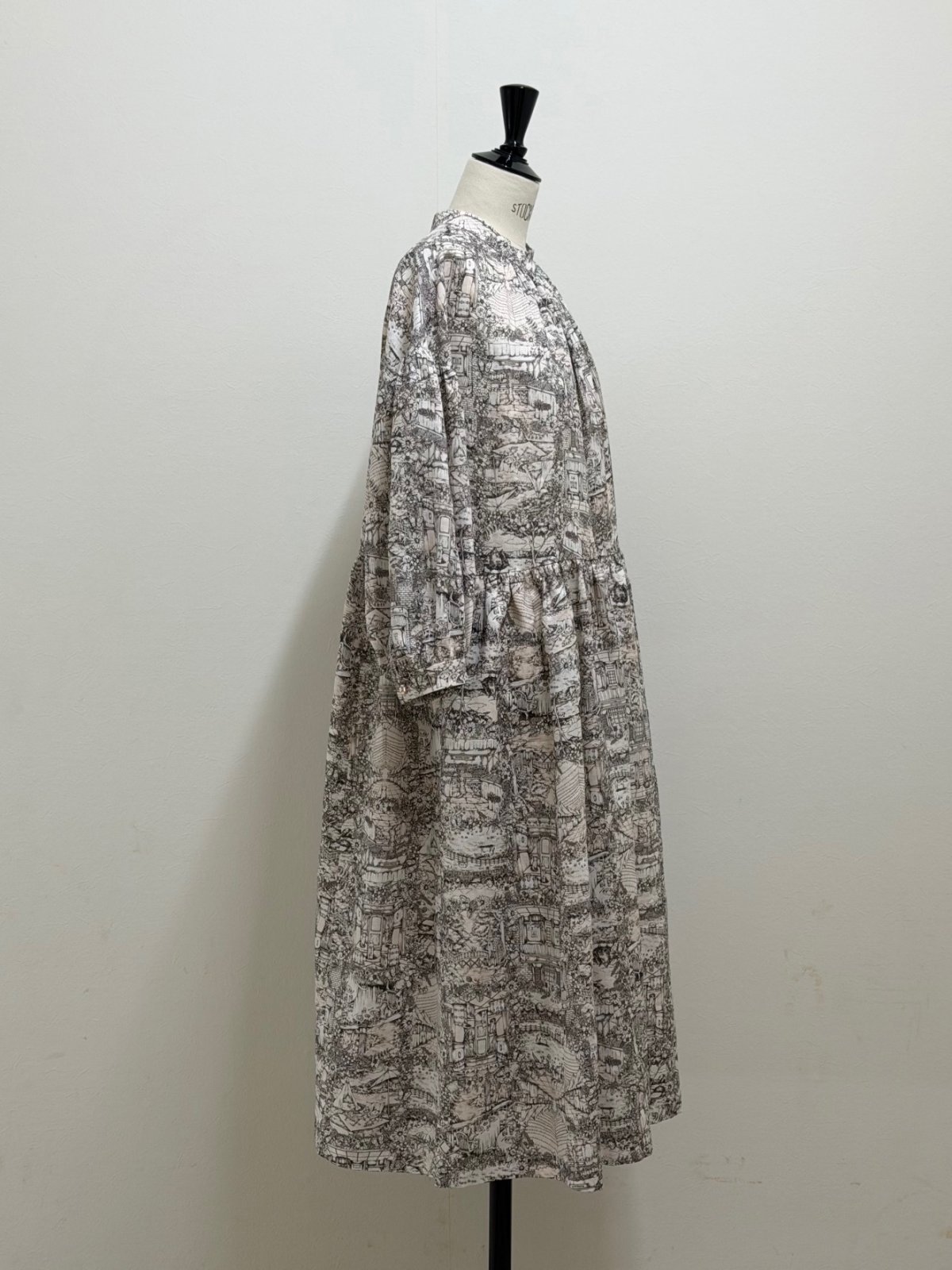 画像7: 【5月中旬〜5月下旬】スーちゃんジャーニーリネンワンピース（M） 6110230 (7)