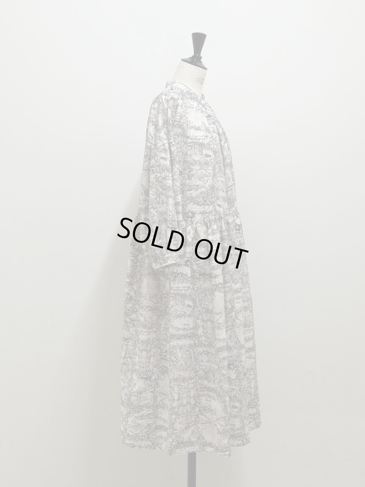 画像16: 【5月中旬〜5月下旬】スーちゃんジャーニーリネンワンピース（3L） 6610240 (16)