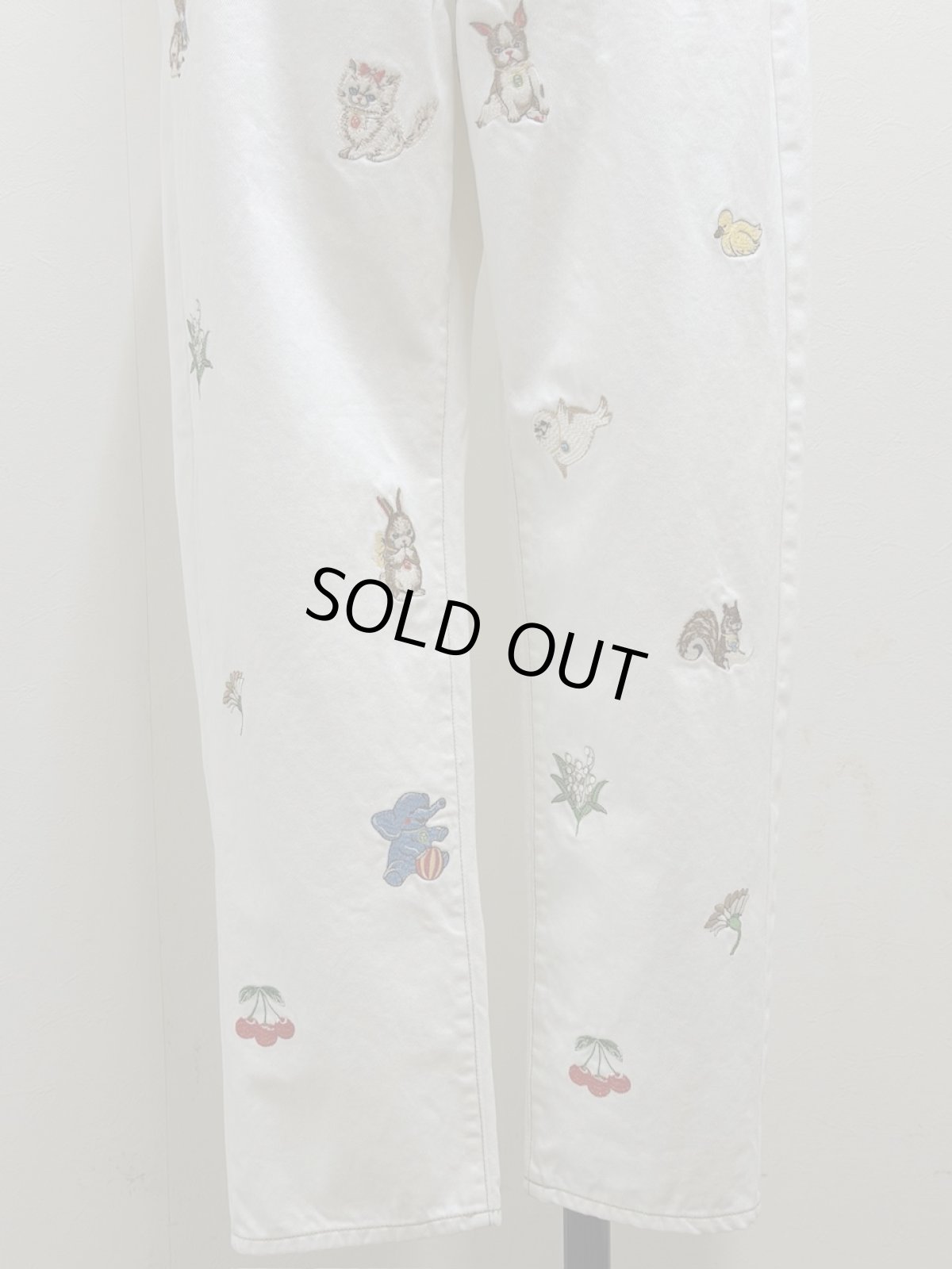 画像13: 【5月中旬〜5月下旬】fortune刺繍デニムパンツ(3L)　6640060 (13)