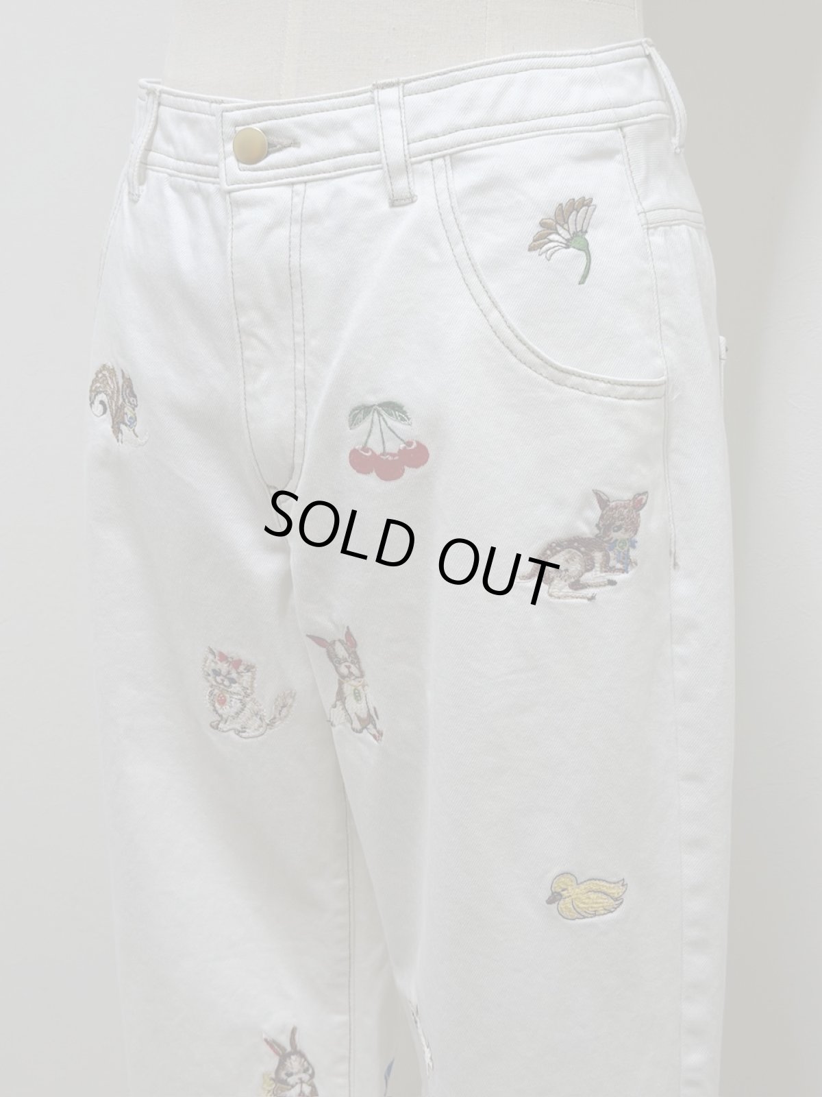 画像14: 【5月中旬〜5月下旬】fortune刺繍デニムパンツ(3L)　6640060 (14)