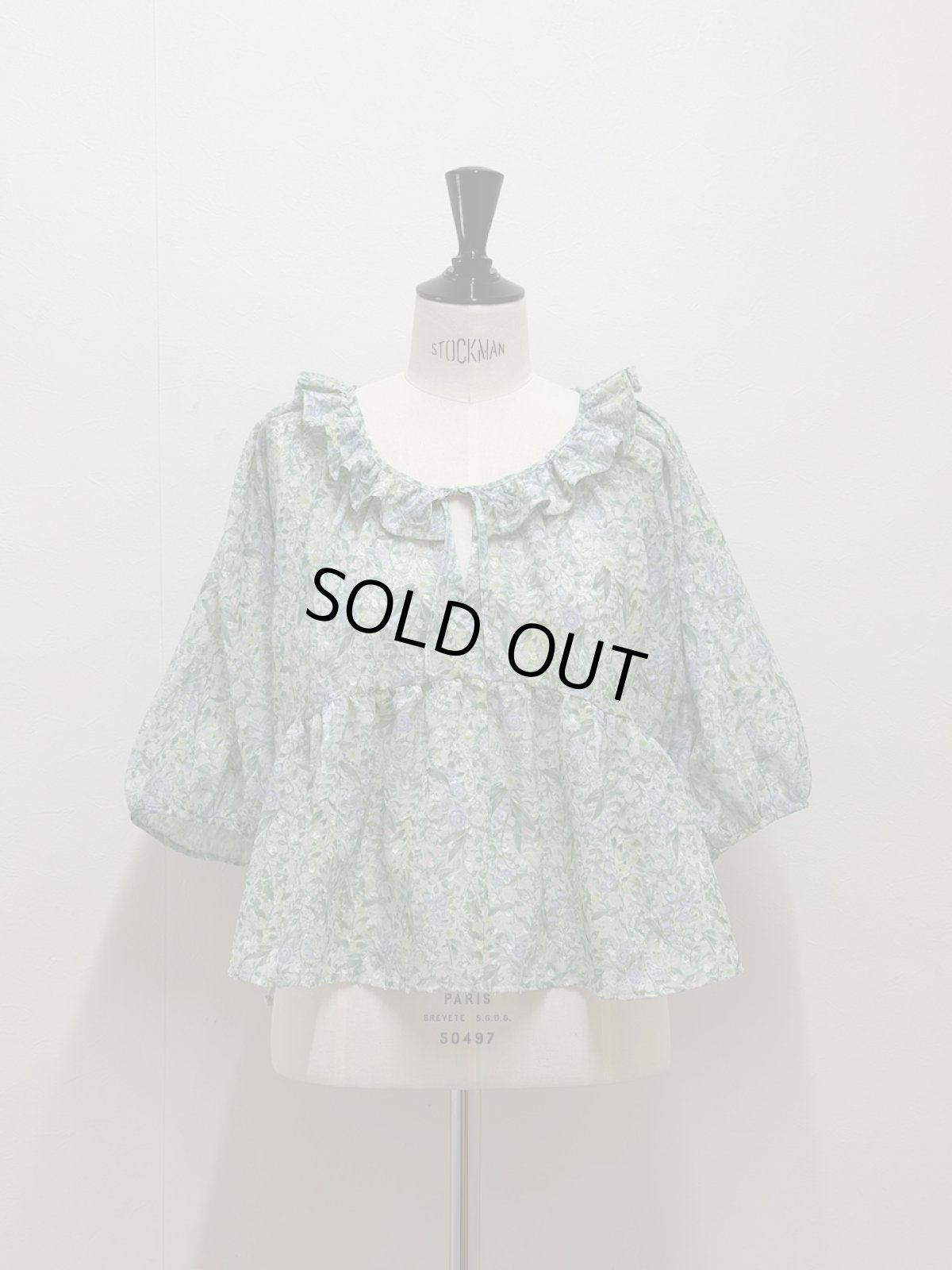 画像5: 【5月下旬〜6月上旬】秘密の猫庭ブラウス（M） 6170110 (5)