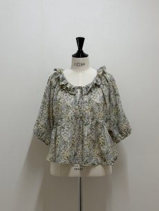 画像1: 【5月下旬〜6月上旬】秘密の猫庭ブラウス（M） 6170110　※早期締切商品 (1)