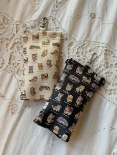 画像1: 【4月下旬〜5月中旬】こねこ図鑑長傘ショルダーケース　6100310 (1)