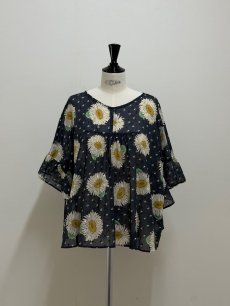 画像6: 【6月上旬〜6月中旬】マーガレットヒララブラウス（M） 6170130 ※数量限定 (6)