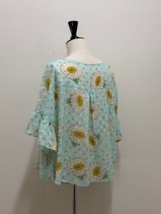 画像5: 【6月上旬〜6月中旬】マーガレットヒララブラウス（M） 6170130 ※数量限定 (5)