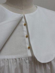 画像4: 【7月下旬〜8月上旬】ケープブラウス（M） 6170220 (4)