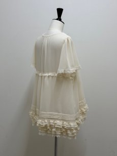 画像9: 【7月下旬〜8月上旬】デコレーションブラウス（3L） 6670210 (9)