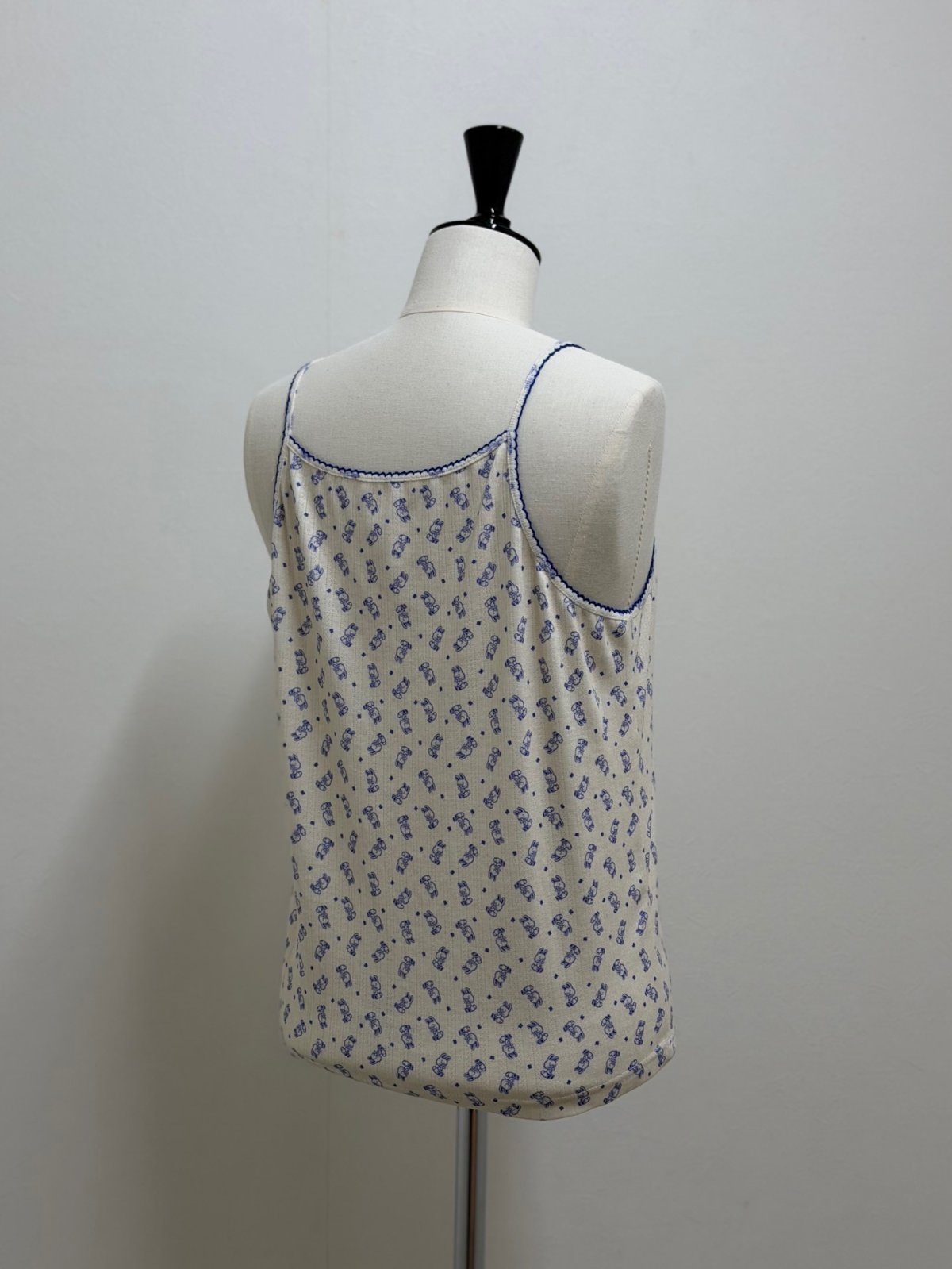 画像5: 【7月下旬〜8月上旬】Bunnyパターンメッシュキャミ（3L）6680290 (5)