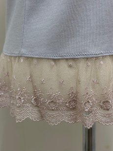 画像3: 【7月中旬〜7月下旬】はみだしキャミ（M）6180110-1 (3)