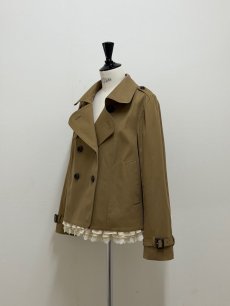 画像5: 【9月下旬〜10月上旬】フリフリトレンチコート（3L）6695060 (5)