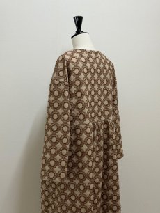 画像18: 【12月上旬〜12月中旬】ドーナツロングコート（3L）6695120 (18)