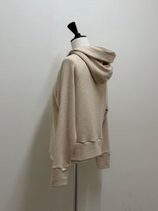 画像6: 【9月下旬〜10月上旬】犬耳プルオーバー(袖口ミルクねこワッペン)（3L） 6685040WP (6)
