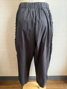 画像3: 【D*g*y】綿ハイカウントチノレース縁取りパンツ (3)