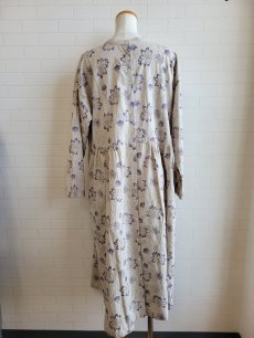 画像6: 【tukuroi】32×21綿麻平織総柄刺繍2way切替ワンピース (6)