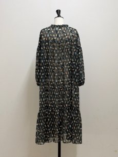 画像5: 【12月中旬〜12月下旬】柄ちがいたっぷりワンピース（3L） 6615160 (5)