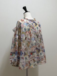 画像5: 【12月中旬〜12月下旬】柄ちがいたっぷりブラウス（3L） 6675120 (5)
