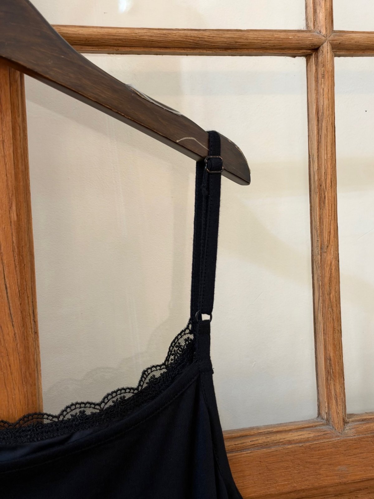 画像13: 【12月中旬〜12月下旬】ピンタックヨークキャミワンピース（M）6115230 (13)