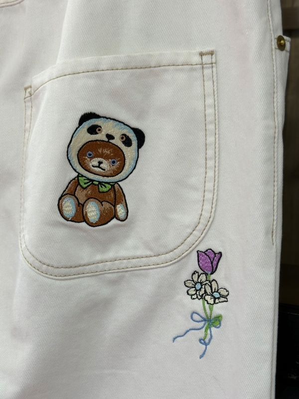 yukiemon（ユキエモン）ぬいぬい刺繡デニムパンツ（3L）3645020 | 陽氣