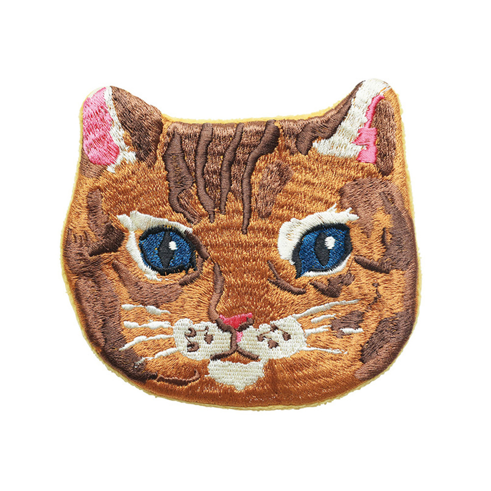 Nathalie Lete Embroidered cat face pouch Maya　NL881